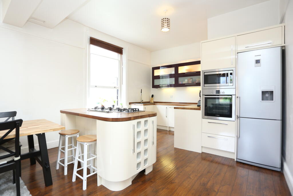 2 bedrooms Apartment in Beckenham, United Kingdom No. 10563