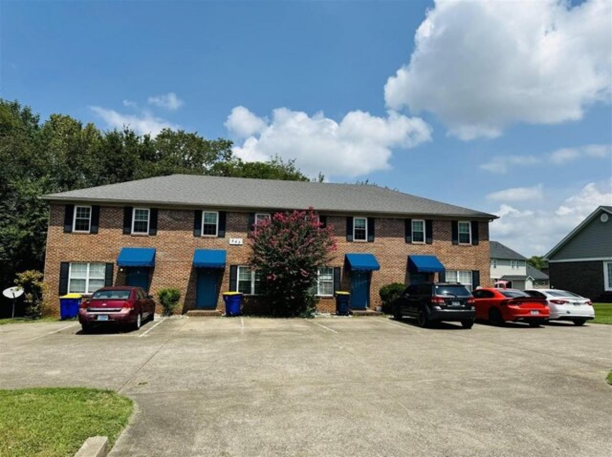 8 bedrooms House in Bowling Green, USA No. 415099