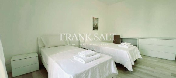 4 bedrooms Villa in Swieqi, Malta No. 6425 13