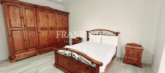 4 bedrooms Villa in Swieqi, Malta No. 6425 10