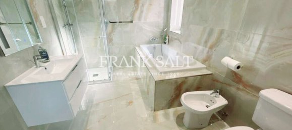 4 bedrooms Villa in Swieqi, Malta No. 6425 15