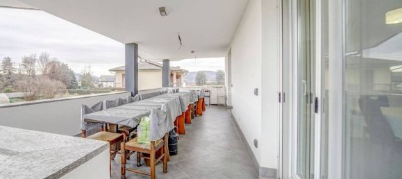 Villa T2 em Sesto Calende, Italy N.º 170617 31