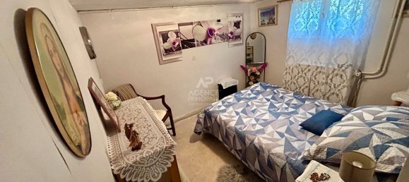 2 bedrooms House in Carrieres-sous-Poissy, France No. 167632 7