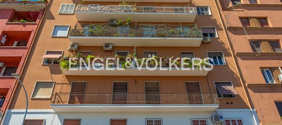 2 rooms Apartment in Rome, Italy No. 299343 16