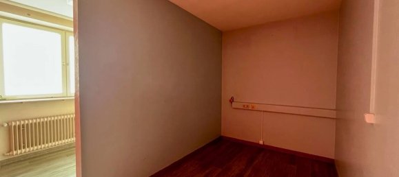 6 rooms Building in Saarbrucken, Germany No. 67908 5