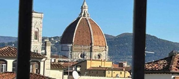 2 bedrooms Penthouse in Florence, Italy No. 378319 4