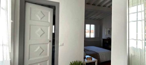 2 bedrooms Penthouse in Florence, Italy No. 378319 16