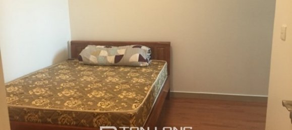 Apartamento de 3 dormitorios en Tay Ho, Vietnam No. 2913 4