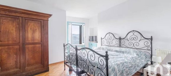 3 Schlafzimmer Wohnung in Carro, Italy, Nr. 281569 9