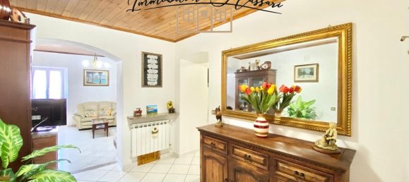 4 Schlafzimmer Wohnung in Brugnato, Italy, Nr. 329206 9