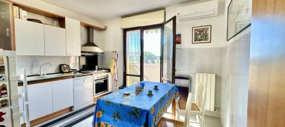 4 bedrooms Apartment in Nettuno, Italy No. 44111 9