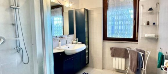 4 bedrooms Apartment in Nettuno, Italy No. 44111 13