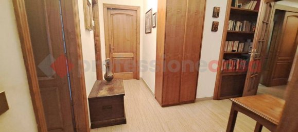 4 bedrooms Apartment in Sora, Italy No. 56847 3