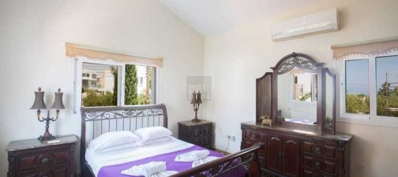 3 bedrooms House in Protaras, Cyprus No. 7285 2