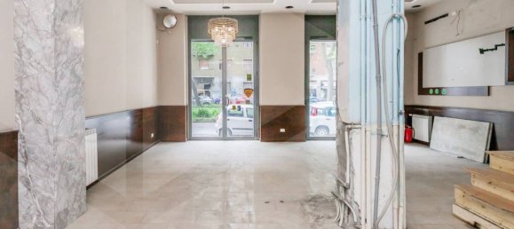 1غرفة عقار تجاري في Milan, Italy رقم 242232 26