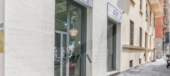1غرفة عقار تجاري في Milan, Italy رقم 242232 3