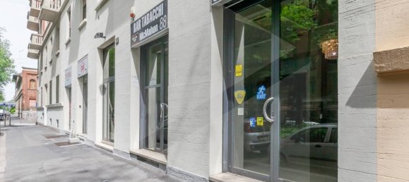 1غرفة عقار تجاري في Milan, Italy رقم 242232 2