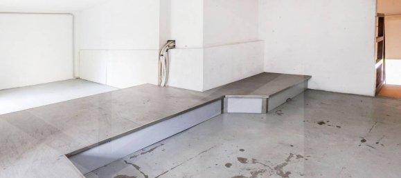 1غرفة عقار تجاري في Milan, Italy رقم 242232 16