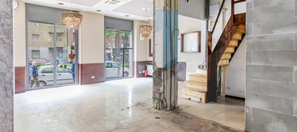 1غرفة عقار تجاري في Milan, Italy رقم 242232 27