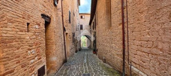 5-Zimmer Wohnung in Nocera Umbra, Italy, Nr. 173899 17