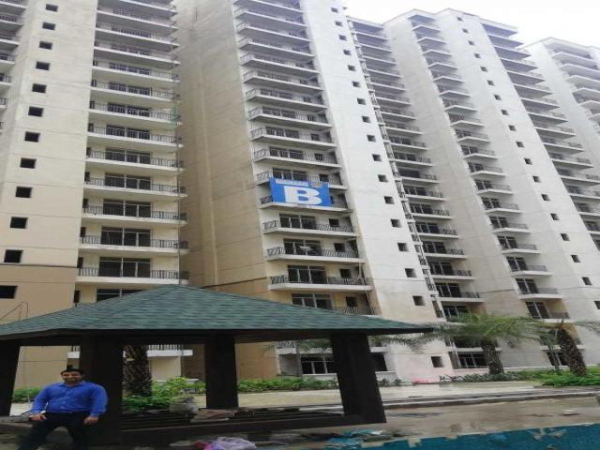 3 bedrooms House in Lucknow, India No. 18111