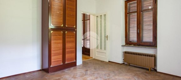 2 bedrooms House in Val della Torre, Italy No. 305701 12