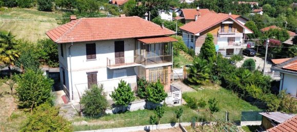 2 bedrooms House in Val della Torre, Italy No. 305701 24