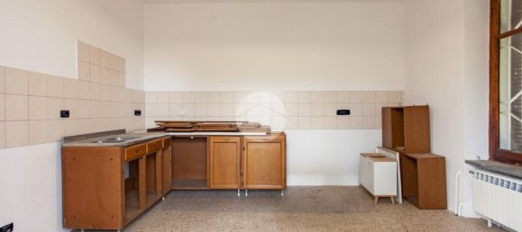 2 bedrooms House in Val della Torre, Italy No. 305701 4