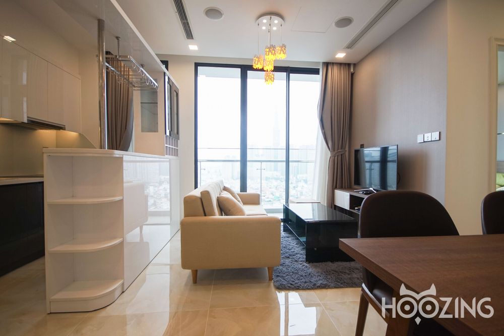 2 rooms Office in District 1, Vietnam No. 17909