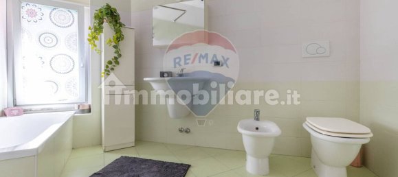 Квартира с 1 спальней в Сомма Ломбардо, Италия № 259497 20