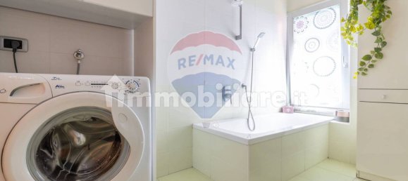 Квартира с 1 спальней в Сомма Ломбардо, Италия № 259497 21