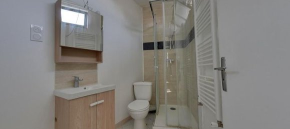 2 Schlafzimmer Wohnung in Montreuil, France, Nr. 309283 5