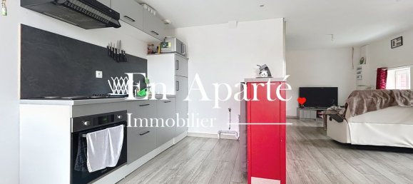 2 bedrooms House in Vire, France No. 355978 2