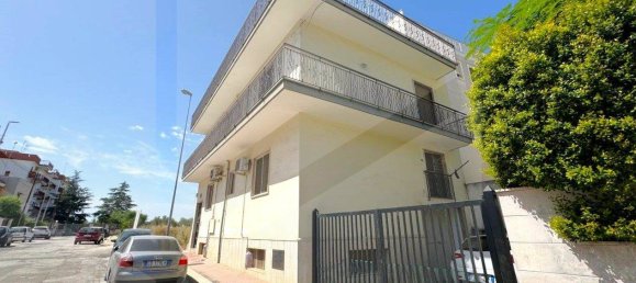 2غرفة عقار تجاري في Triggiano, Italy رقم 26902 6