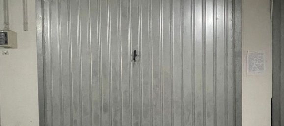 Garaje en Brindisi, Italy 16 m² No. 316626 4