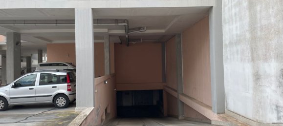 Garaje en Brindisi, Italy 16 m² No. 316626 9