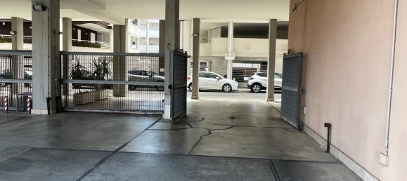 Garaje en Brindisi, Italy 16 m² No. 316626 7