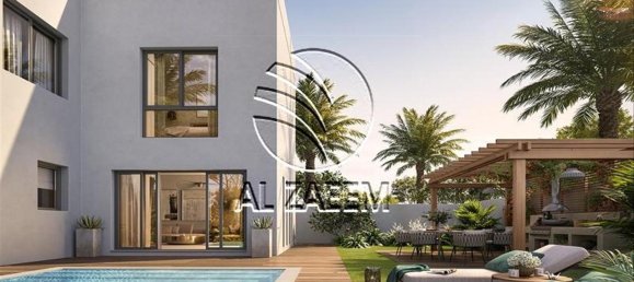 2 bedrooms Townhouse in Yas Island, UAE No. 29081 2