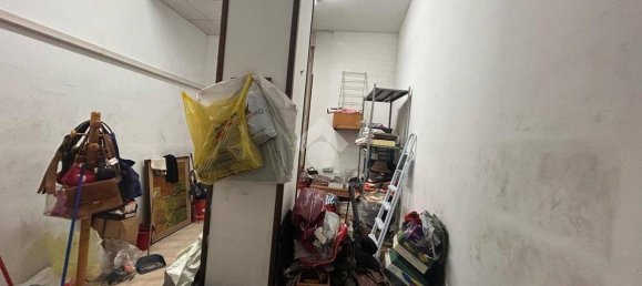 2-Zimmer Gewerbliche Immobilie in Monza, Italy, Nr. 208413 6