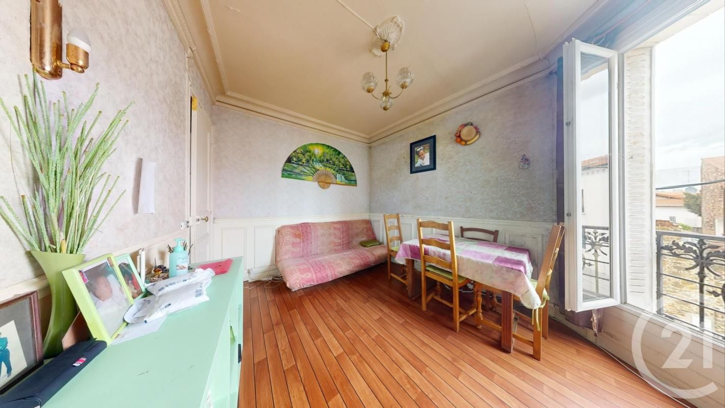 Квартира с 2 спальнями в Обервилье, Франция № 291980