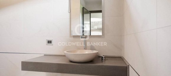 5 rooms Villa in Mezzago, Italy No. 30553 19