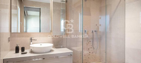 5 rooms Villa in Mezzago, Italy No. 30553 4