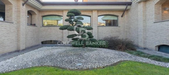 5 rooms Villa in Mezzago, Italy No. 30553 26