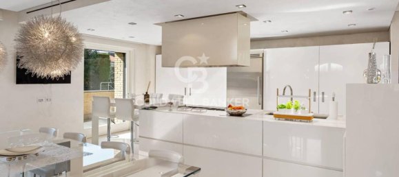 5 rooms Villa in Mezzago, Italy No. 30553 33