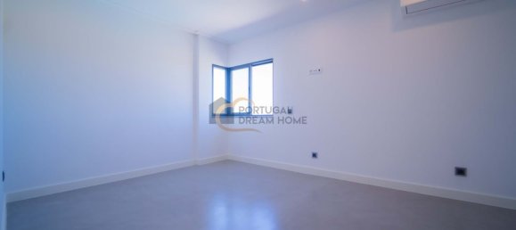 5 bedrooms Villa in Quarteira, Portugal No. 33043 12