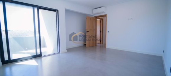 5 bedrooms Villa in Quarteira, Portugal No. 33043 14
