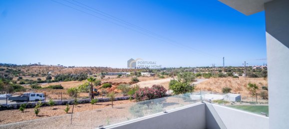 5 bedrooms Villa in Quarteira, Portugal No. 33043 38