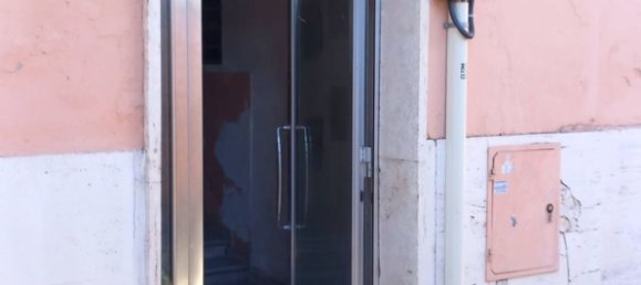 2 rooms Apartment in Rome, Italy No. 190565 4