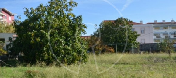  Land in Lisbon, Portugal No. 92505 2