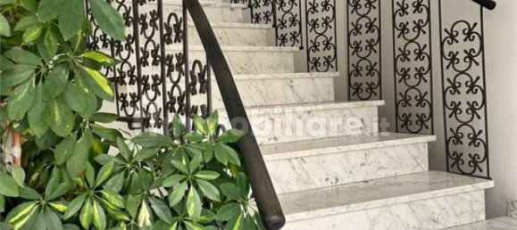 3 bedrooms Apartment in Assisi, Italy No. 230165 2